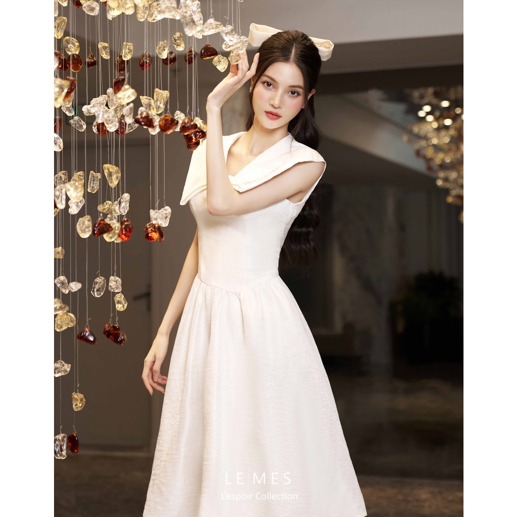 LEMES - Váy trắng thiết kế EM DRESS