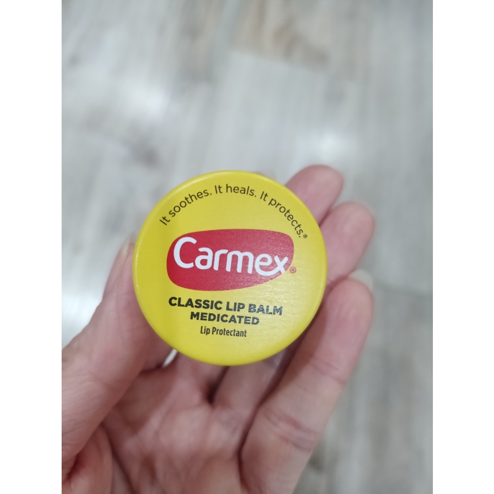 (Hàng Mỹ- date 08/2024) Hũ son dưỡng mặt nạ ủ môi qua đêm chống khô nẻ Carmex hũ to 7,5g