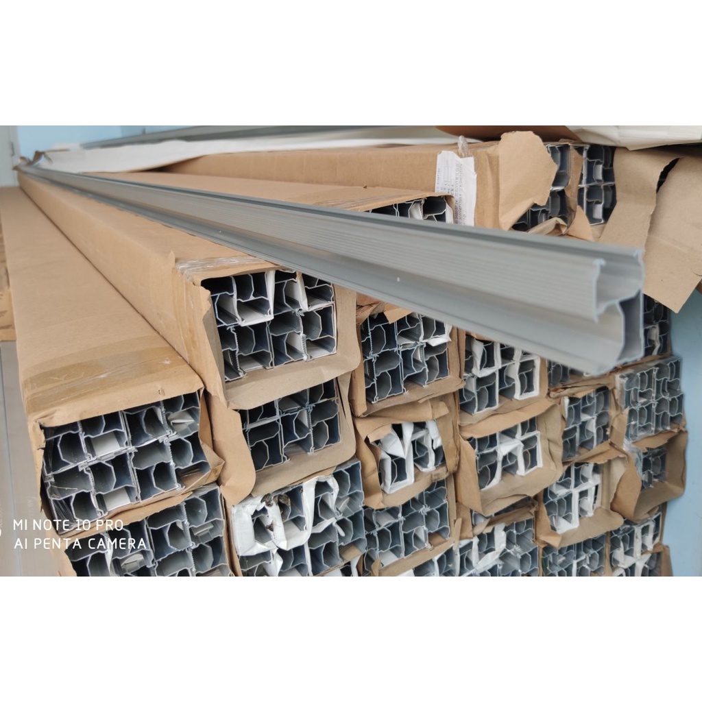 Thanh rail nhôm pin năng lượng mặt trời 25cm