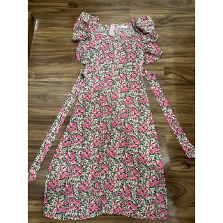 pass váy hoa đi biển size S,M