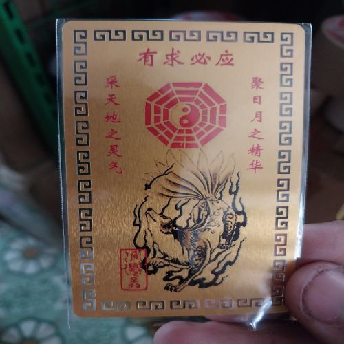 Kim bài linh phù cửu vĩ hồng hồ ly