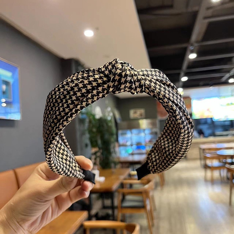 Bờm cài tóc cao cấp bản to họa tiết trắng đen cá tính