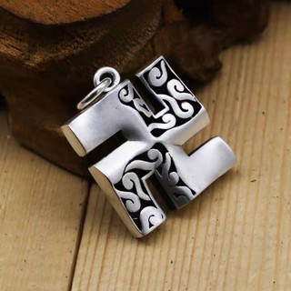Mặt Dây Chuyền Chữ Vạn Nhỏ