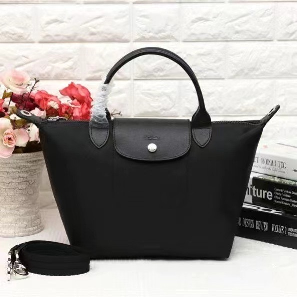 TÚI XÁCH , TÚI NỮ, TÚI LONGCHAMP NỮ. Chống Xước, Chống Nước. Hàng Nhập Khẩu. GIÁ ƯU ĐÃI