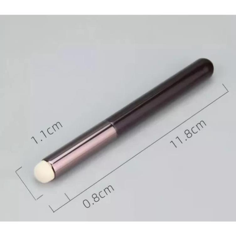 Cọ tán son môi hiệu ứng ombre, che khuyết điểm mềm mịn môi