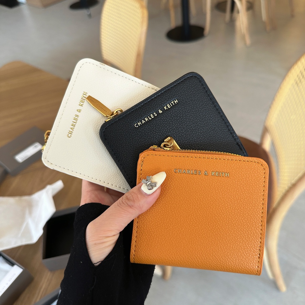 Ví CNK mẫu mới 2023 fullbox logo dập chìm sắc nét từng chi tiết (Ảnh thật)