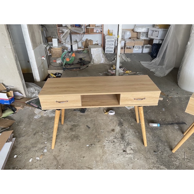 Bàn Nail bằng gỗ