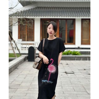 Đầm Xuông 𝐋’𝐄́𝐓𝐑𝐀𝐍𝐆𝐄𝐑 𝐅𝐥𝐚𝐦𝐢𝐧𝐠𝐨 𝐋𝐮𝐬𝐞 𝐃𝐫𝐞𝐬𝐬 họa tiết hồng hạc 2023
