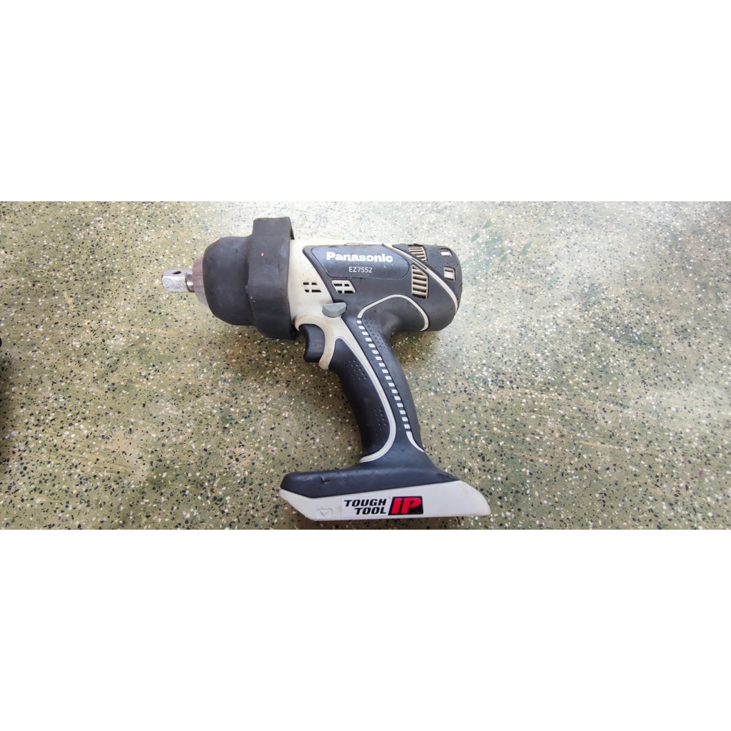 MÁY BẮN BULONG EZ7552