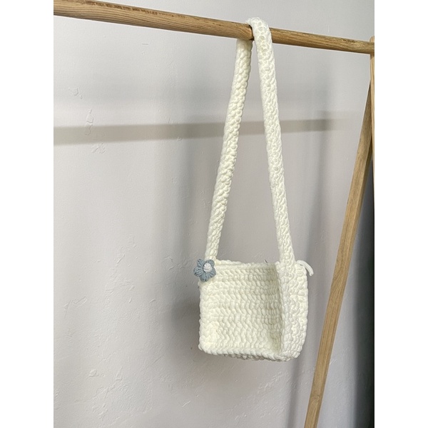 Túi len đeo chéo Handmade