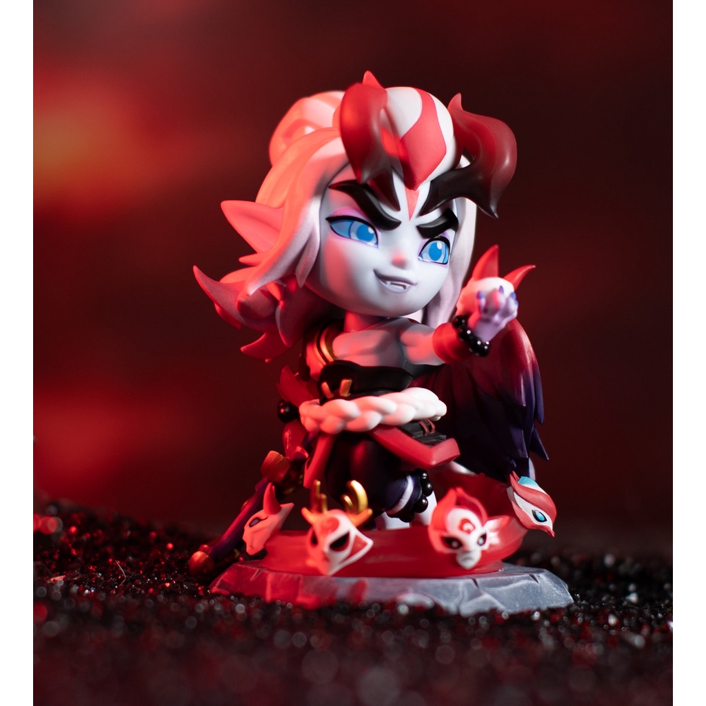 Mô hình AATROX HUYẾT NGUYỆT  - Mô Hình Liên Minh Huyền Thoại