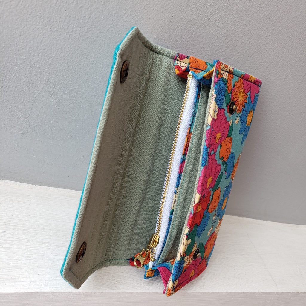 Ví Handmade Dáng Dài Cầm Tay Phong Cách Vintage Họa Tiết Hoa Xinh Xắn