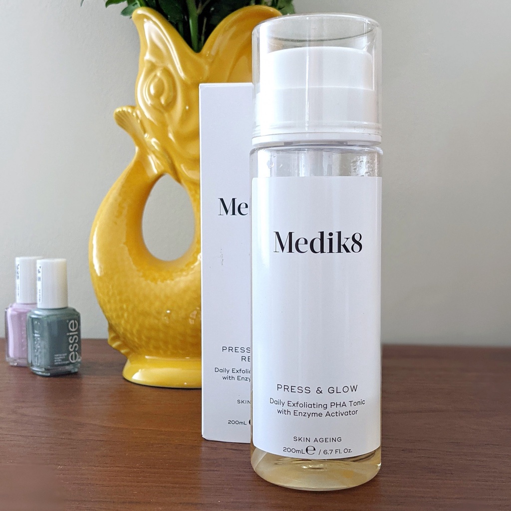 Nước Hoa Hồng Toner Medik8 Press & Glow 200ml