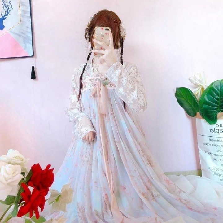 Bộ Hán Phục Cổ Trang Tay Rộng Dáng Dài Thời Trang Mùa Xuân