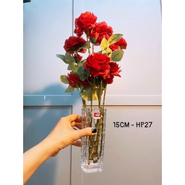 Bình hoa thuỷ tinh