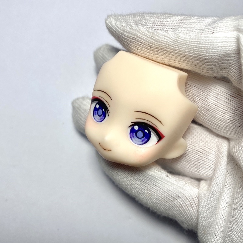 Mặt Scaramouche nét trẻ con