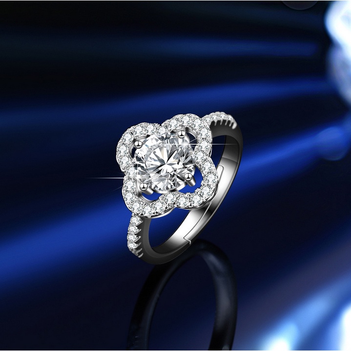 Nhẫn Chính Hãng Moissanite 1 Carat Hình Cỏ Bốn Lá Bằng Bạc Cho Nữ