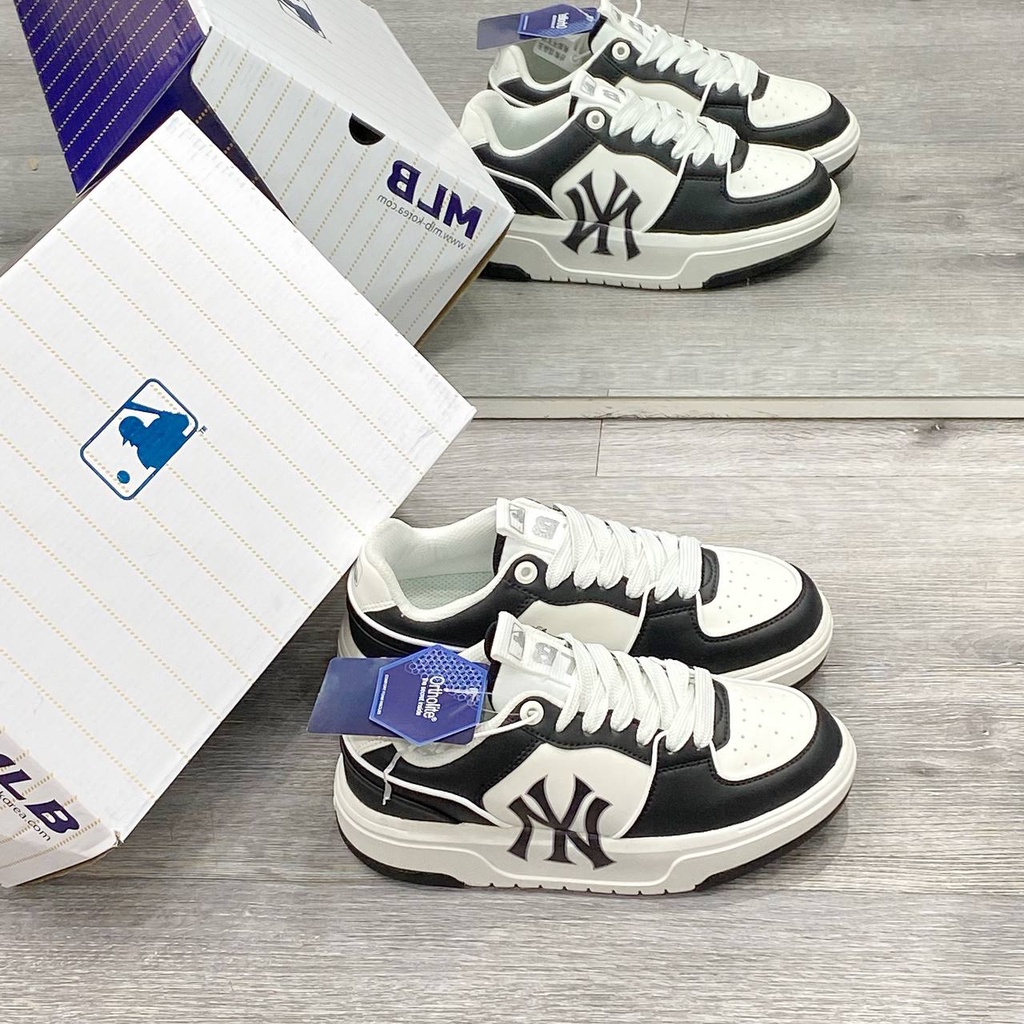 Giày Thể Thao MLB Black White Panda MLB Chunky Liner Màu Đen Vintage 2023