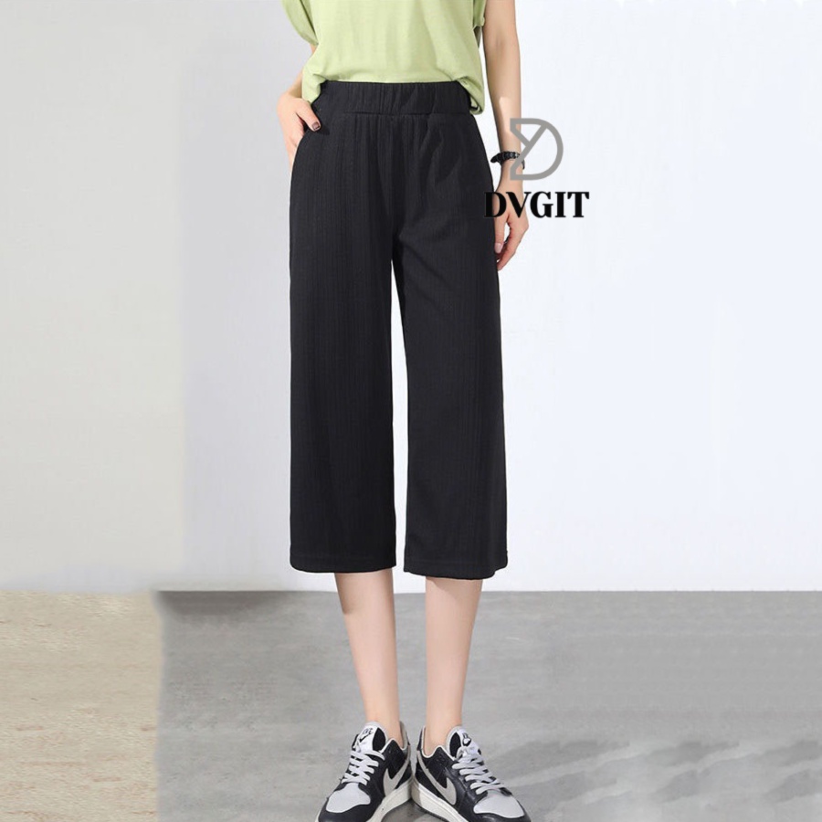 Quần Nữ Lửng DVGIT Chất Liệu Tăm Gân Màu Đen Thiết Kế Kiểu Lửng Form Dáng Quần Ống Rộng Cạp Chun Co Giãn, Cạp Cao Trên R | BigBuy360 - bigbuy360.vn