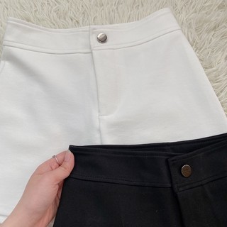 Quần short dáng ôm co giãn 876