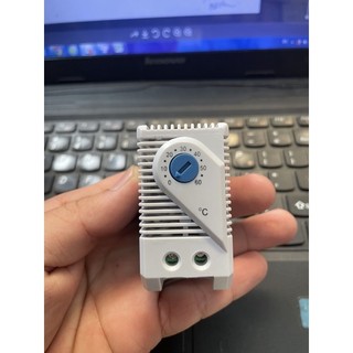 chỉnh nhiệt quạt AC 110- 250V làm mát tủ điện