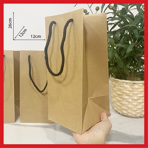 01 TÚI GIẤY KRAFT DÀI  12 X 26 X 12 CM