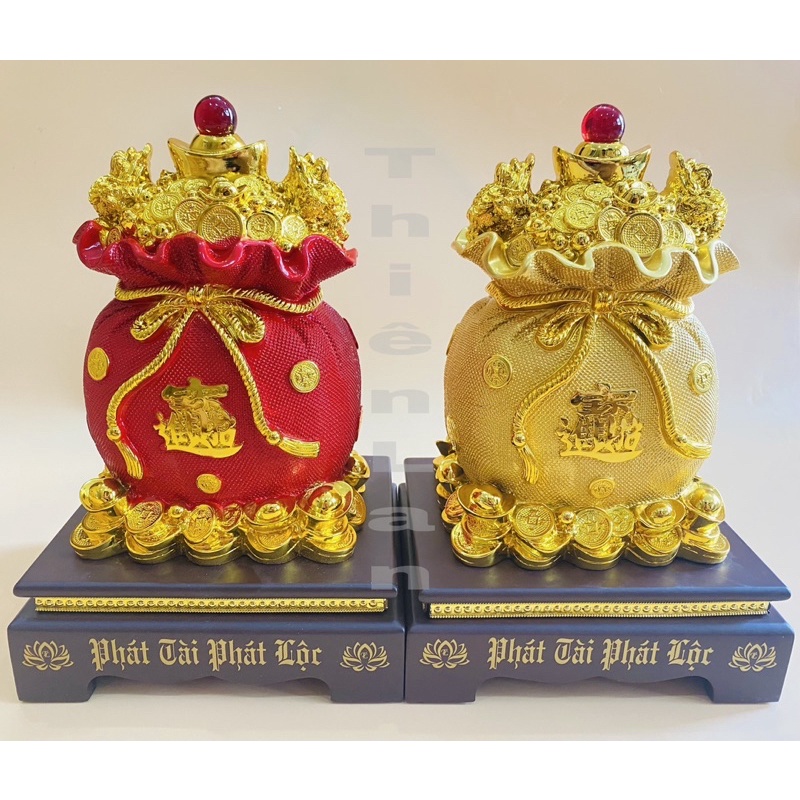 Túi tiền kim bảo tài lộc phong thuỷ cao 33cm ngang 22cm đặt trước ban thờ Thần Tài