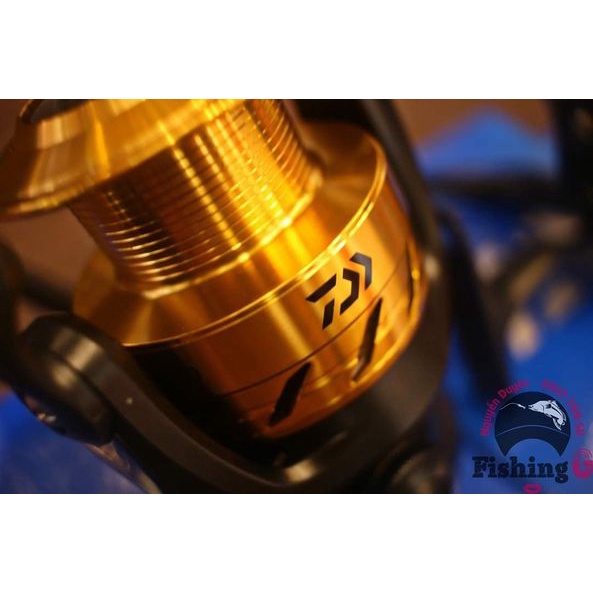 Máy câu cá Daiwa STRIKEFORCE giá rẻ