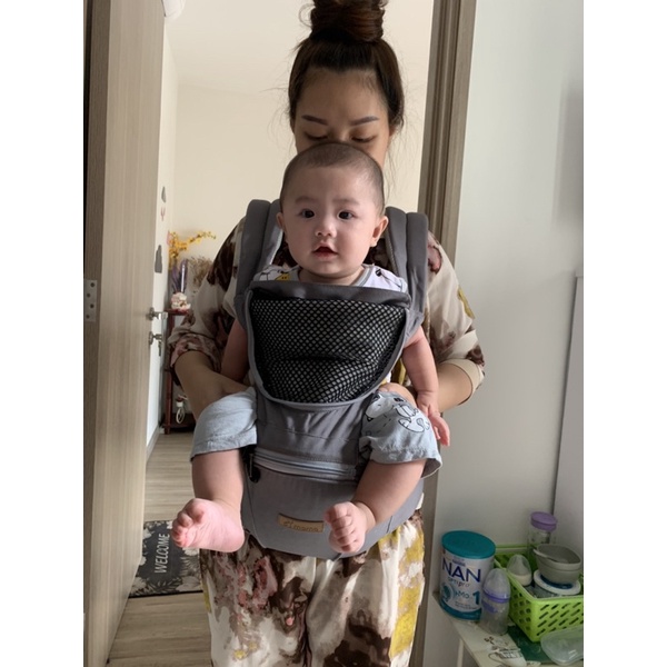thanh lý địu ngồi aimama màu xám