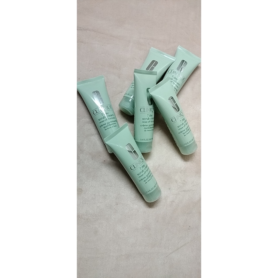 Kem Tẩy Tế Bào Chết Da Dầu Clinique Exfoliating Scrub Gommage Tonique 100ml