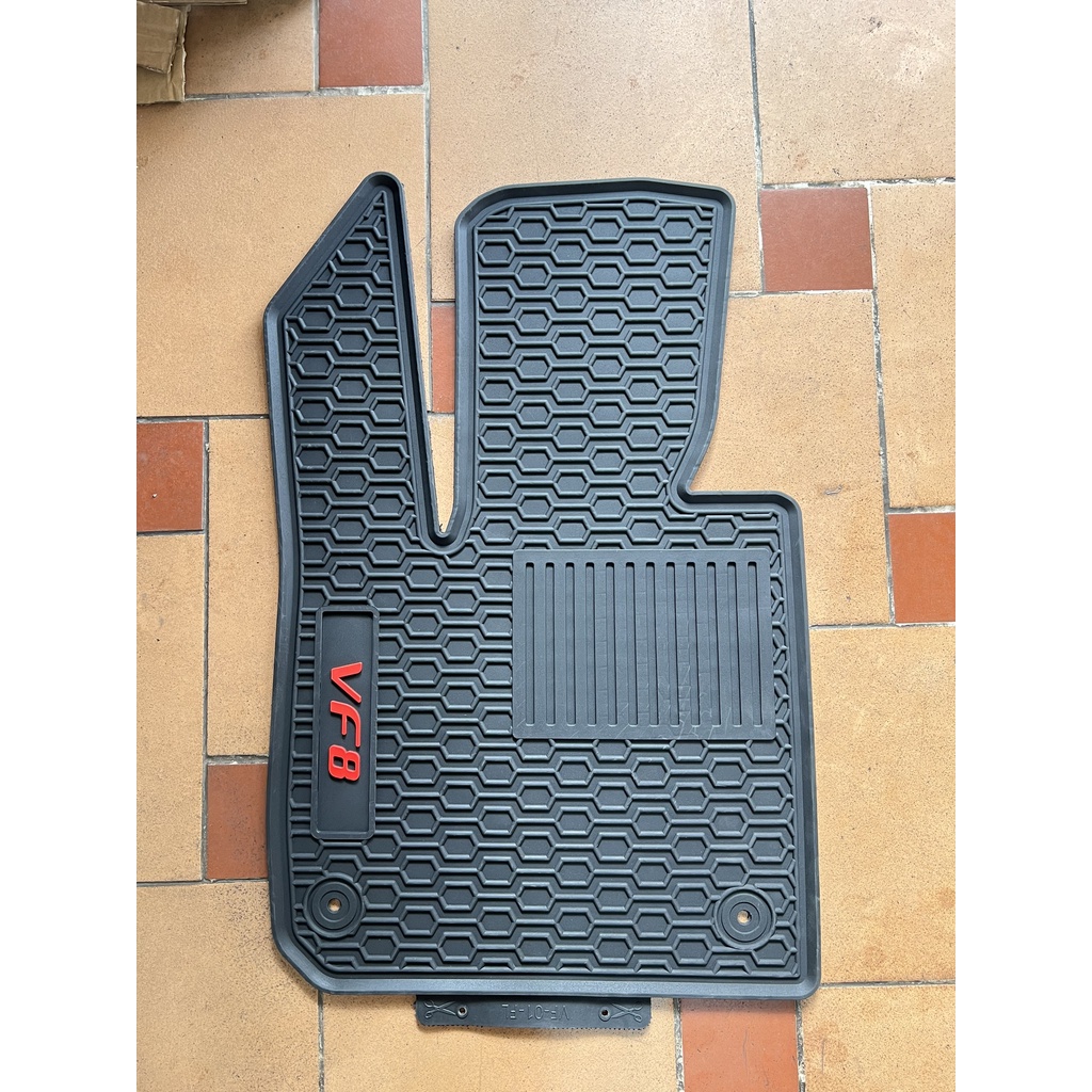 Thảm trải sàn cao su theo xe dành cho Vinfast VF8