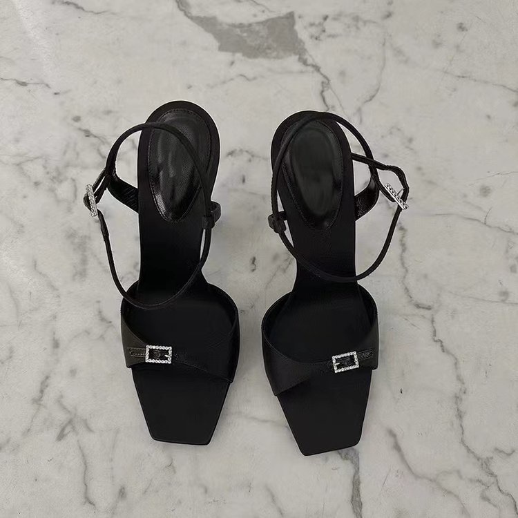 Giày Cao Gót Mũi Vuông Đế Bệt Thời Trang Dành Cho Nữ