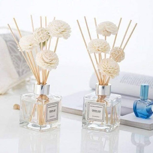 NƯỚC HOA ĐỂ BÀN KHUẾCH TÁN