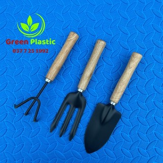 1 Bộ dụng cụ làm vườn mini gồm 3 món: Cào đất, xẻng, xới đất
