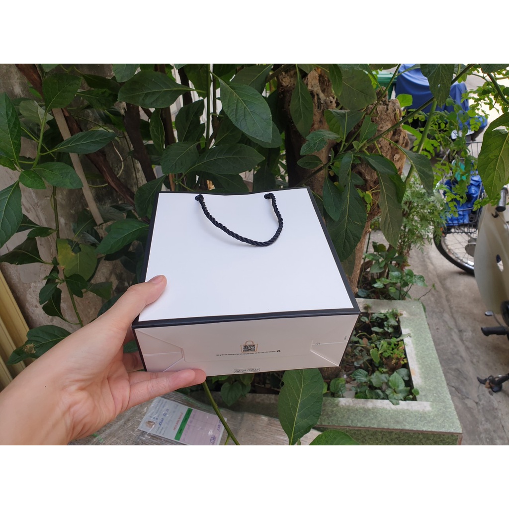 25 cái - Túi giấy đựng Mỹ phẩm thời trang phụ kiện nước hoa quà tặng - Mẫu số 29 trắng