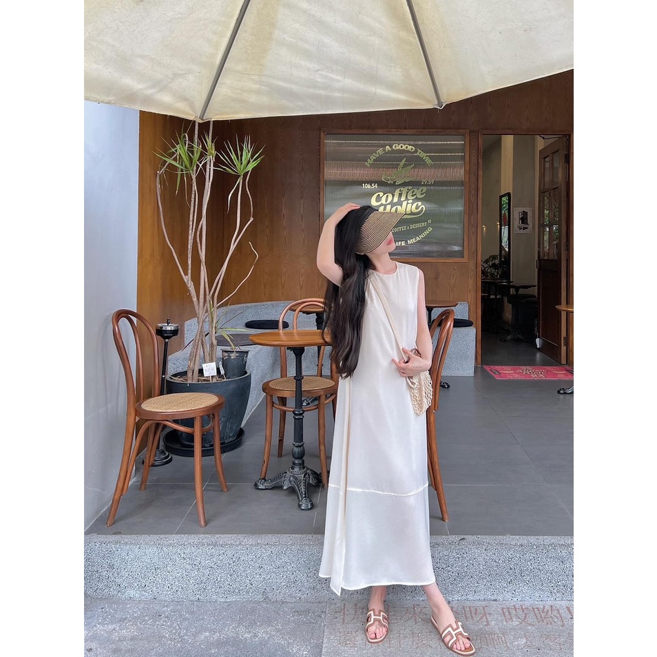 Đầm lụa sát nách siêu sang