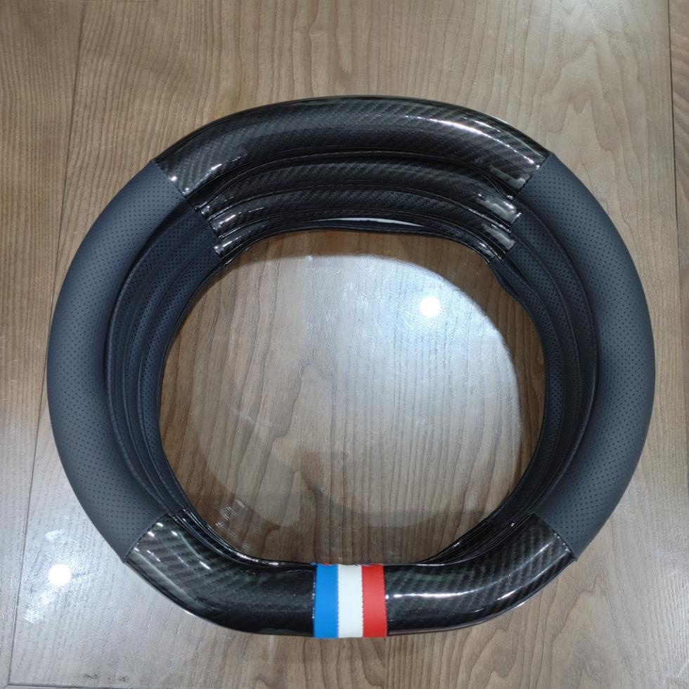 Vỏ bọc vô lăng xe hơi Peugeot 4008 5008 2008 loại carbon d cut 2 đầu có lỗ thông hơi thoáng khí cao cấp | BigBuy360 - bigbuy360.vn