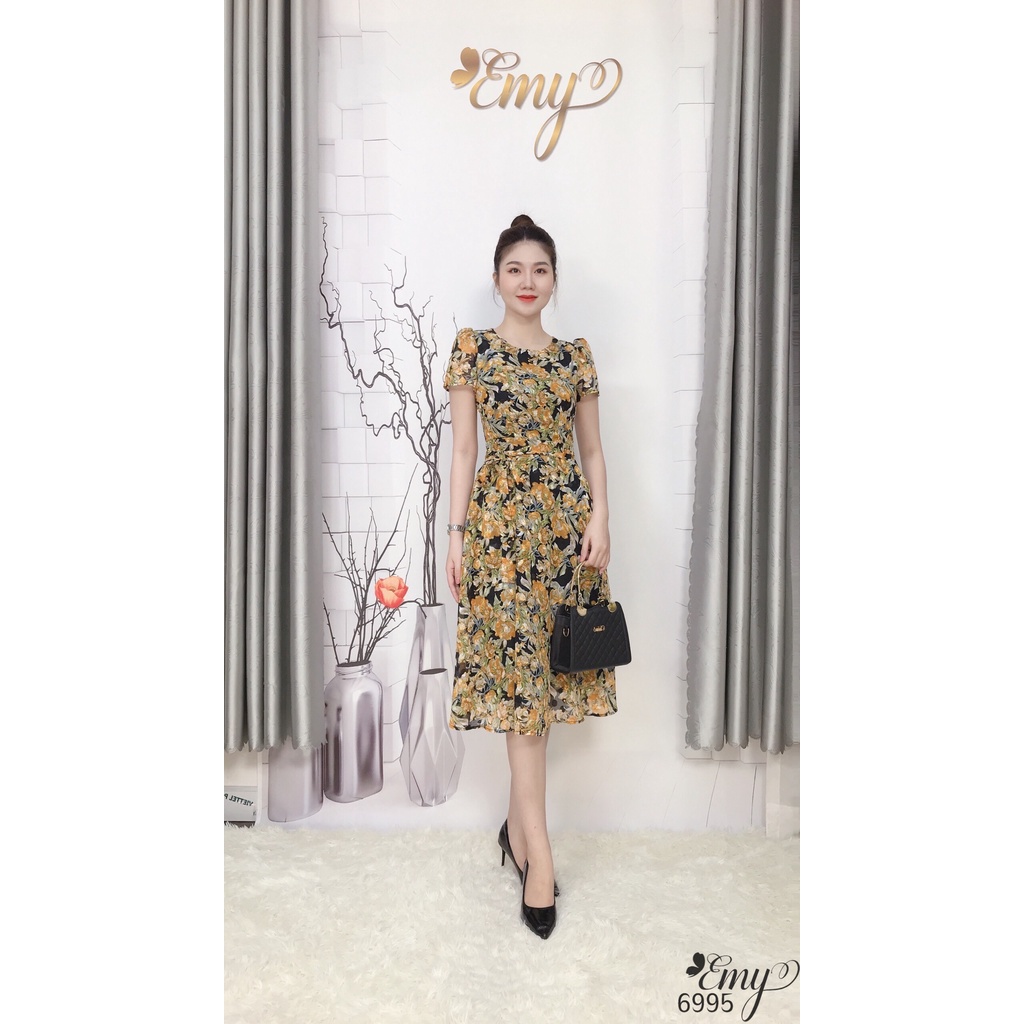 Đầm EMY EM6995 Xoè Cổ Tròn