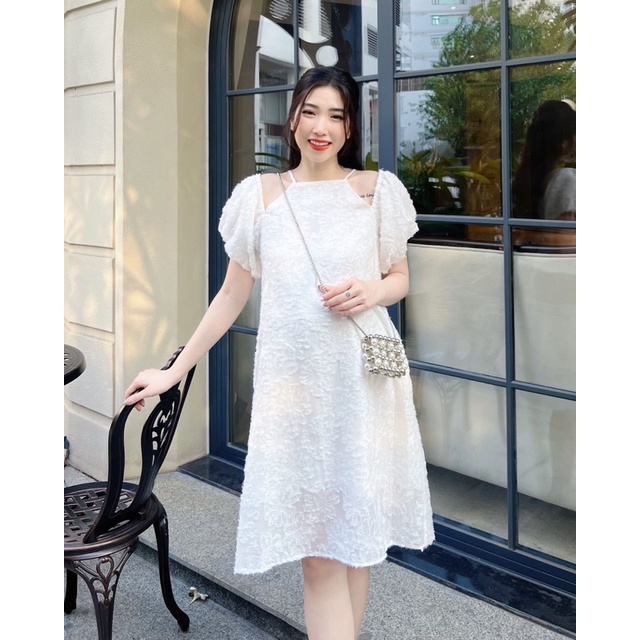 EVERMOM | Đầm yếm ren trắng