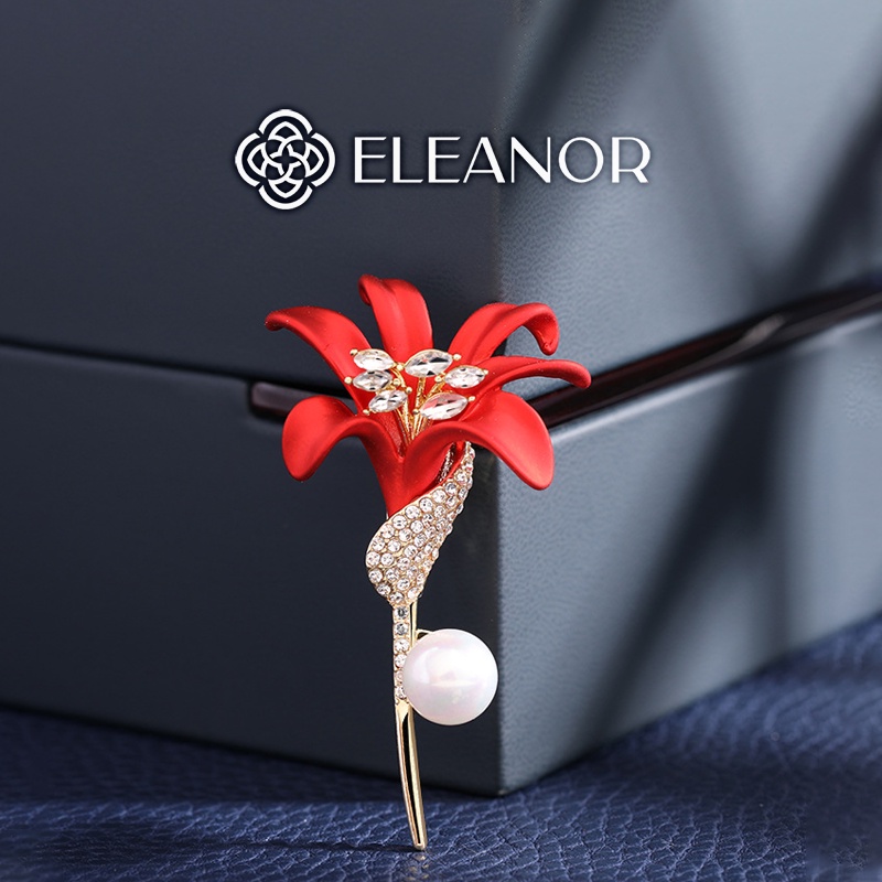 Ghim cài áo nữ Eleanor Accessories hình hoa lily màu đỏ đính đá ngọc trai nhân tạo phụ kiện trang sức sang trọng 5380