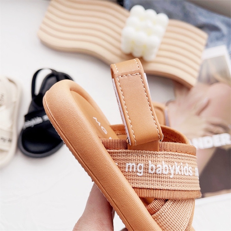 Sandal chéo, dép quai hậu siêu xinh chó bé đi chơi đi học mẫu hè 2023