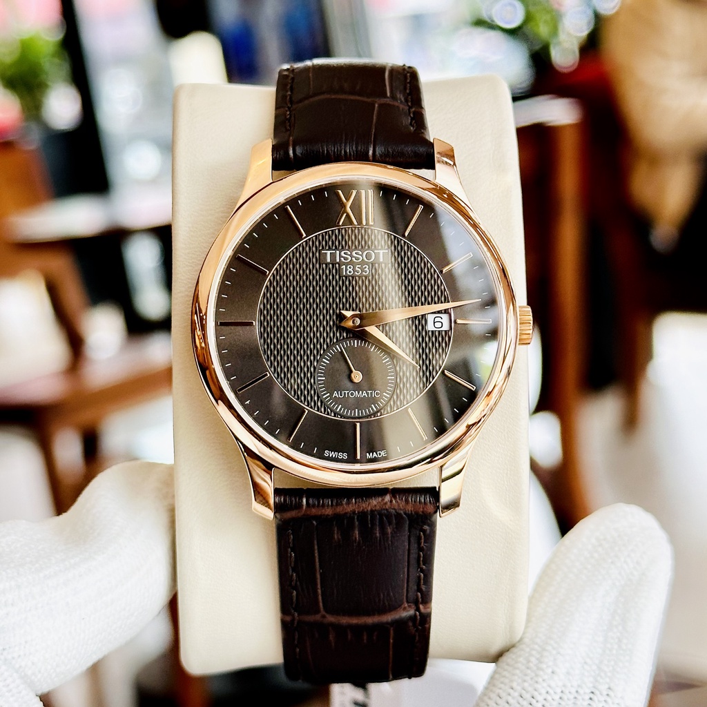 Đồng hồ nam dây da Tissot Tradition Small Second Rose T063.428.36.068.00