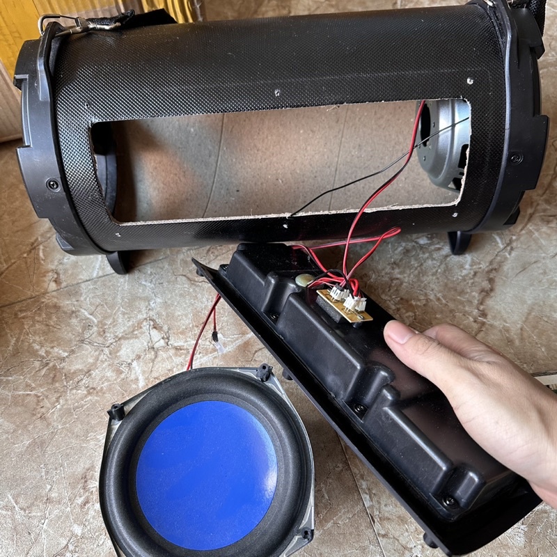 Loa xách tay karaoke +bluetooth 3x3w +10w hàng dành cho a.e thợ sửa chữa