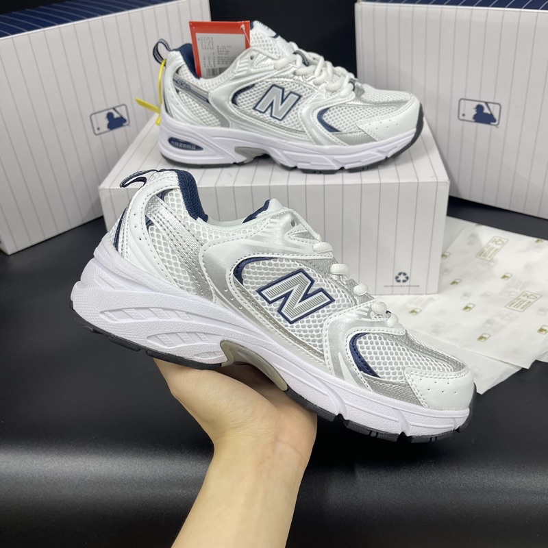 Giày MLB Cao Cổ Chunky Đen Trắng Nữ Hàng Trung Cao Cấp