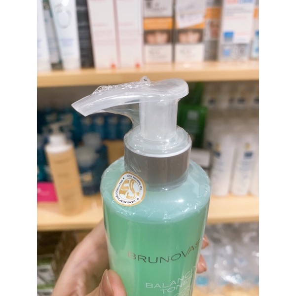 BRUNOVASSARI Pure Solutions – Balancing Toner – Làm Sạch Sâu & Điều Tiết Bã Nhờn Cho Da Dầu 250ml
