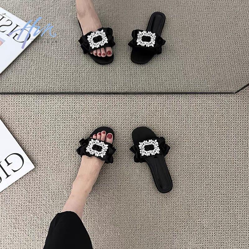 Dép Quai Ngang Vải Satin Cao Cấp Đính Đá Sang Trọng Thời Trang Mùa Hè 2022