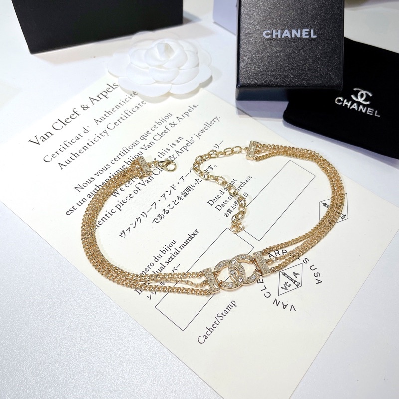 Dây chuyền choker nữ sang trọng