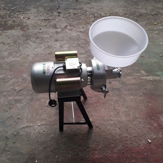 Thanh lý xả kho máy nghiền bột nước làm bánh cuốn, bánh tráng