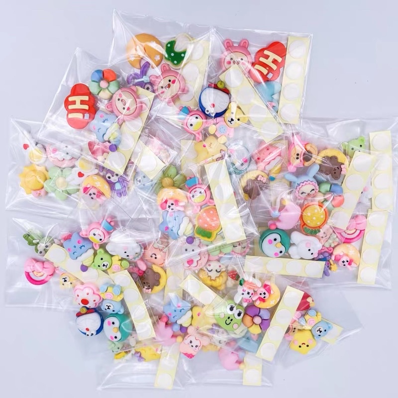 Combo 40 Sticker 3D Charm Nổi Có Sẵn Keo Dễ Thương Dán Bình Nước, Ly Nước, Kệ Đựng Bút