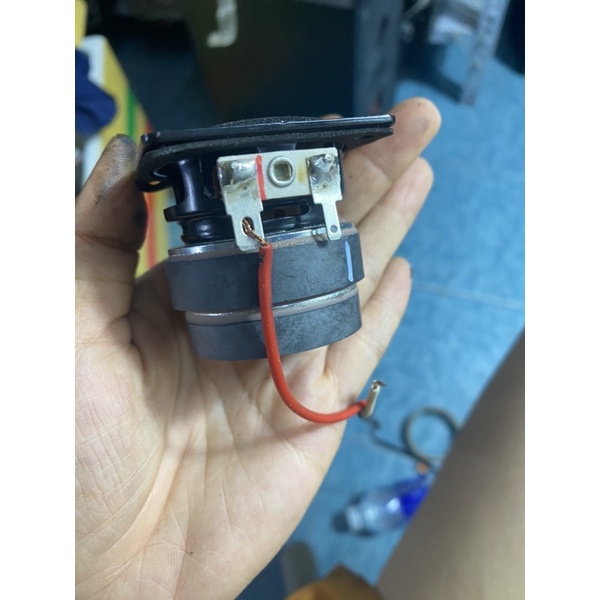 Loa toàn dải kích thước 5cm từ đôi
